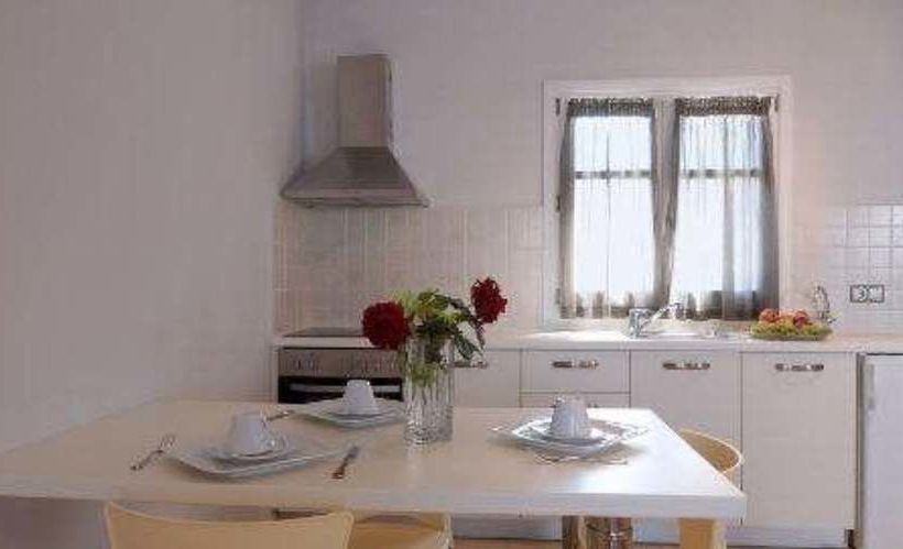 Castri Village   Kythira Quality Resort