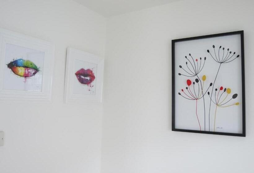 City Centre Great Location Parking Fast Wifi