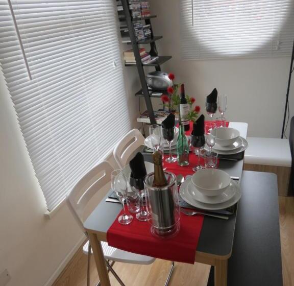 City Centre Great Location Parking Fast Wifi