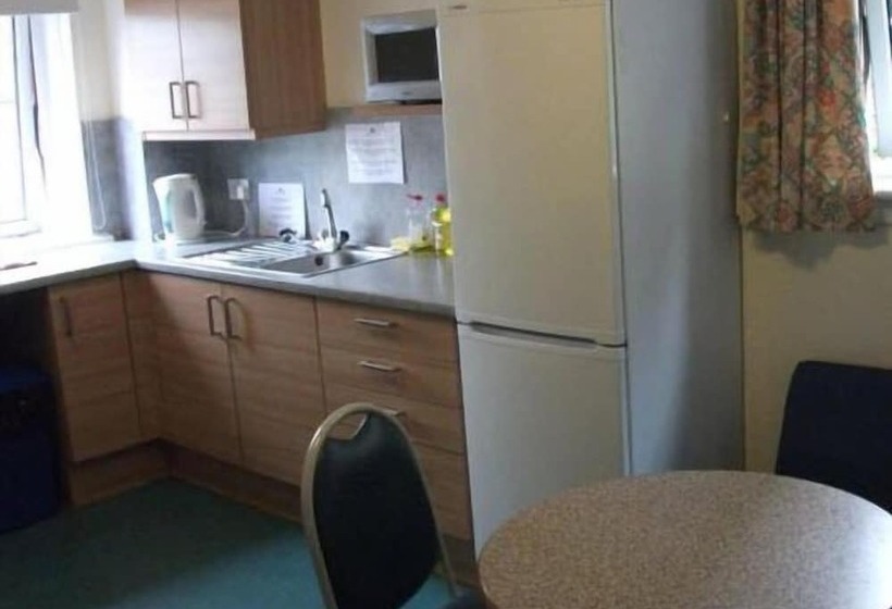 Edinburgh Metro Youth Hostel