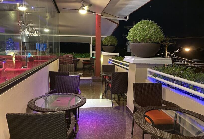 Grand Diamond Hotel Suites Trinidad