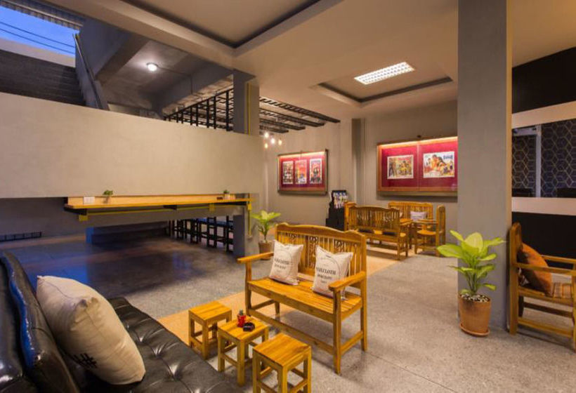 Holiday Station Hostel