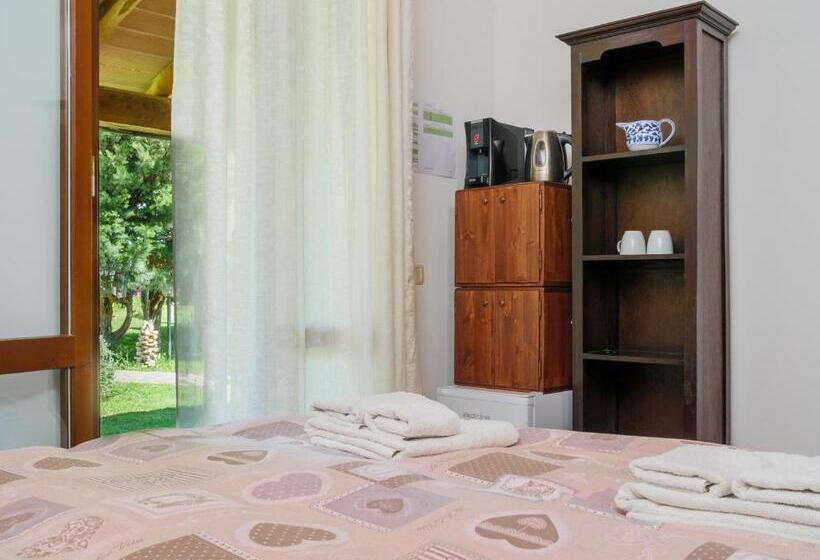 هتل Agriturismo Al Girasole