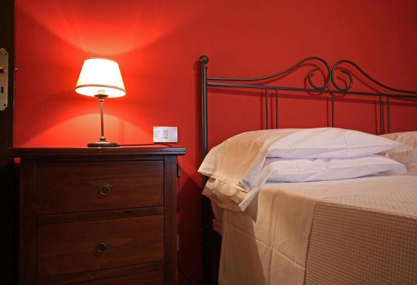 בית מלון כפרי Agriturismo Casale Dello Sparviero