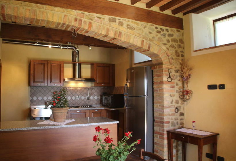 בית מלון כפרי Agriturismo I Pianali