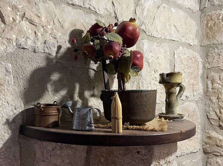 هتل Agriturismo Il Melograno