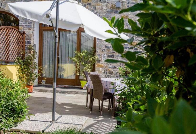 בית מלון כפרי Appartamenti Antico Frantoio Doria