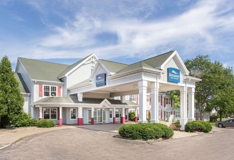 ホテル Baymont By Wyndham Waunakee