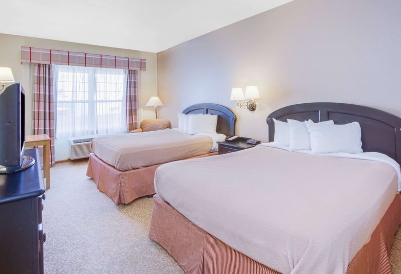 ホテル Baymont By Wyndham Waunakee