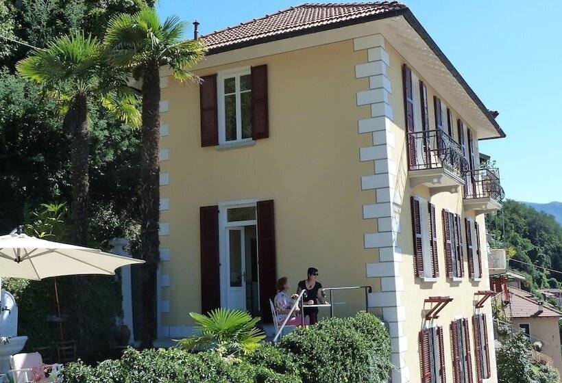 فندق B&b Casa Forster