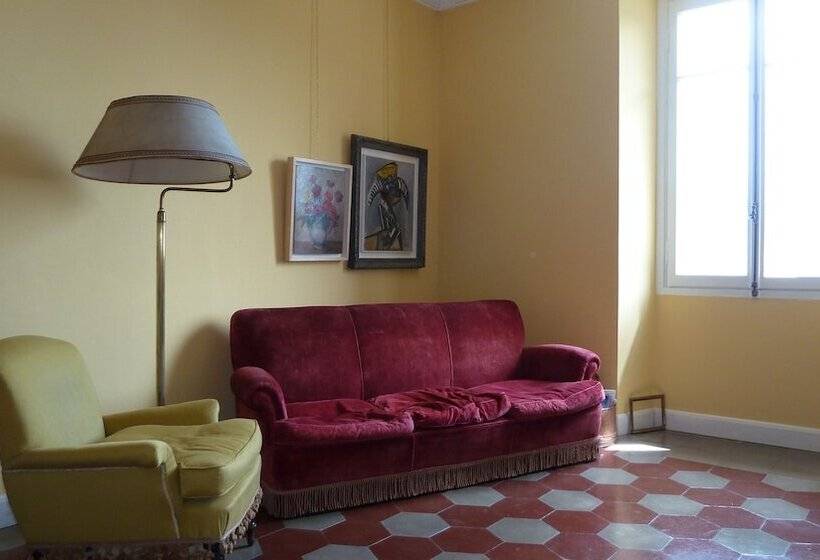 فندق B&b Casa Forster