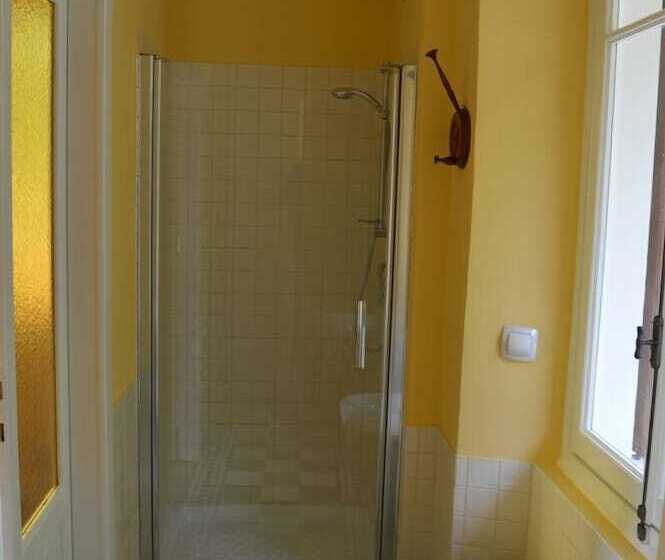 فندق B&b Casa Forster