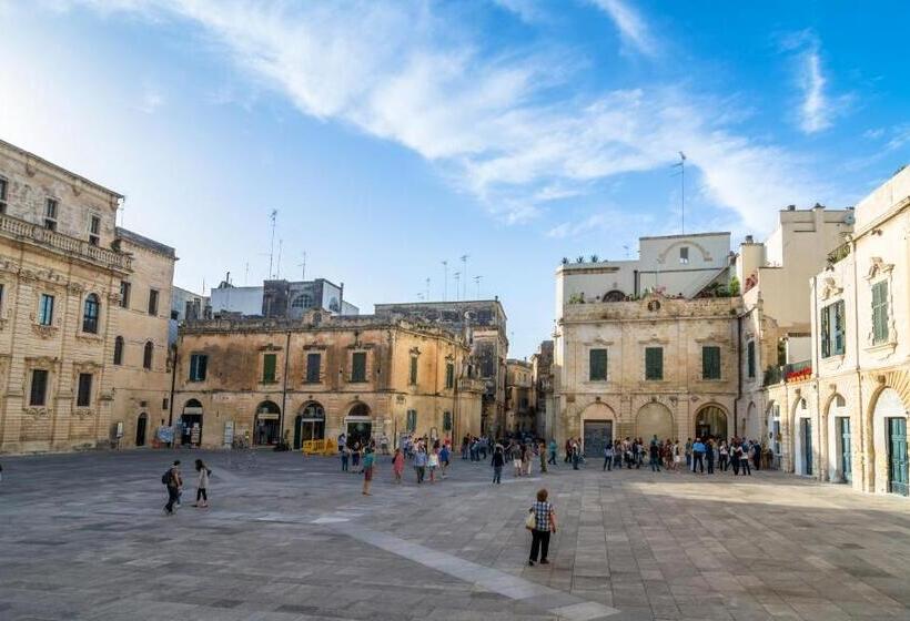 هتل B&b Le Comari Salentine