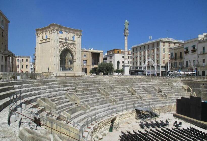 هتل B&b Le Comari Salentine