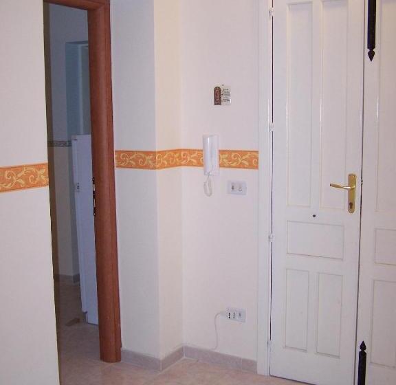 ホテル B&b Mare Di S. Lucia