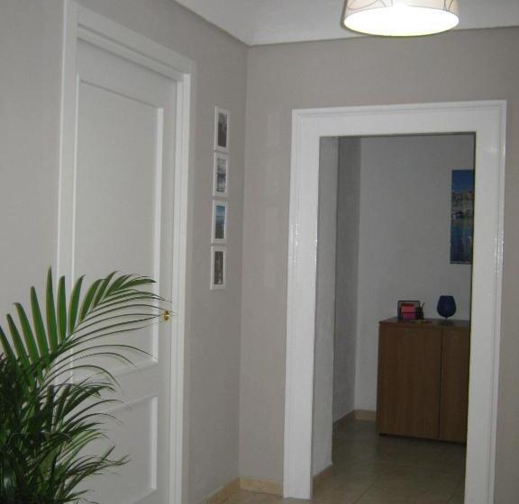 ホテル B&b Mare Di S. Lucia