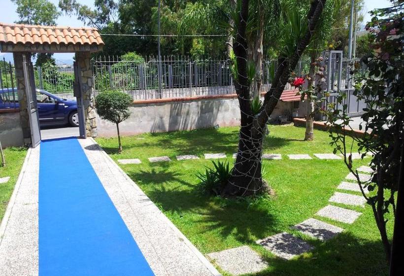 فندق Vesuvio Bed & Breakfast