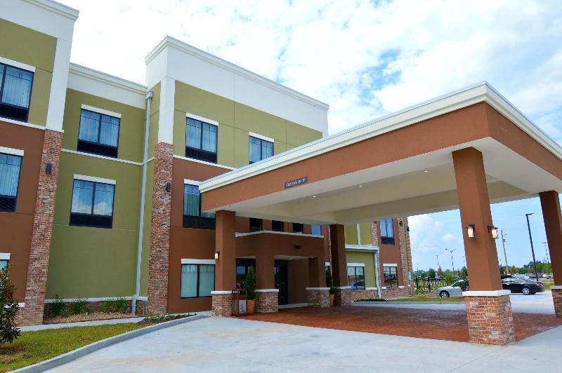 فندق Wyndham Garden New Roads / False River