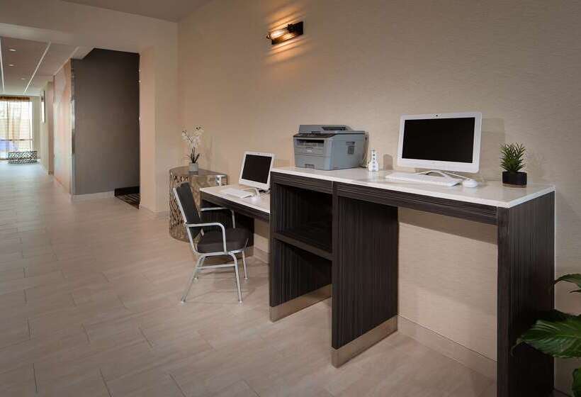 ホテル Best Western Plus Executive Residency Baytown