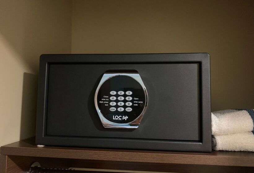 Best Western Plus St. John S Airport Hotel And Suites