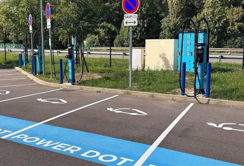 فندق Campanile Metz Nord   Woippy  Porte Du Luxembourg A31