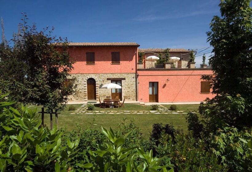 בית מלון כפרי Agriturismo Casale Le Selvette