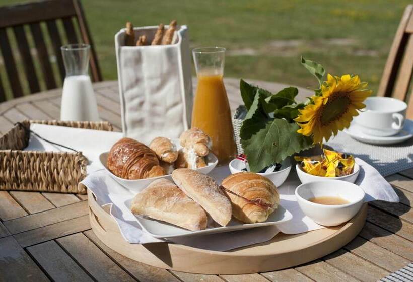 בית מלון כפרי Agriturismo Casale Le Selvette