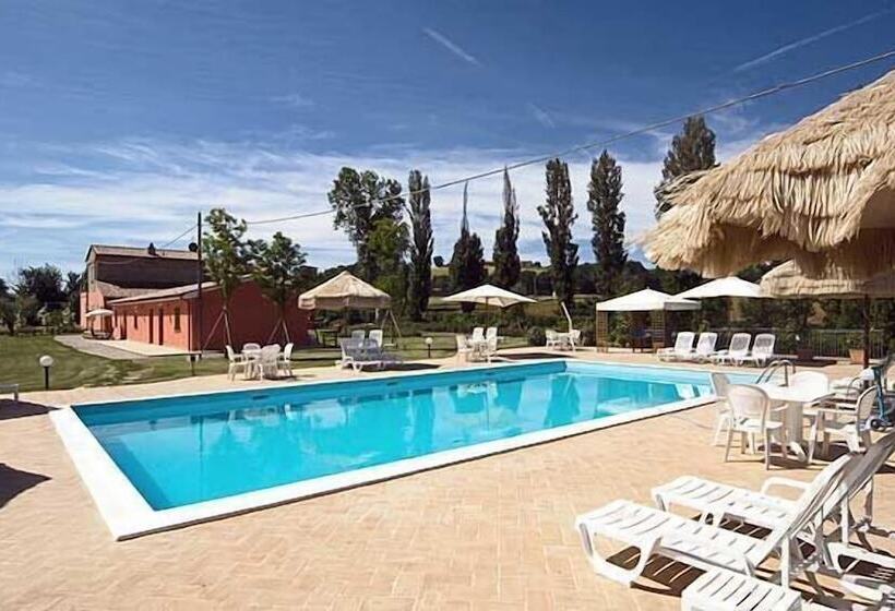 בית מלון כפרי Agriturismo Casale Le Selvette