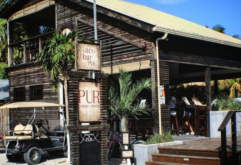 בית מלון כפרי Pur Boutique Cabanas