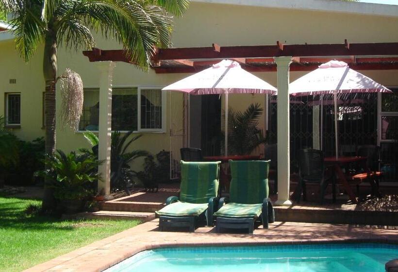 فندق Cedar Lodge Guest House