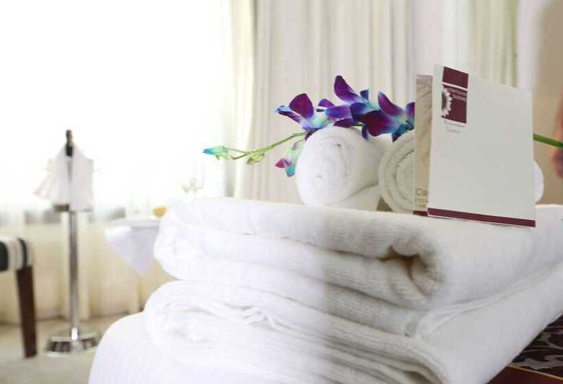 فندق Clarks Inn Suite Gwalior