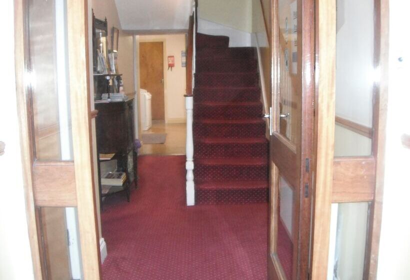 호텔 Clon Ross Guesthouse