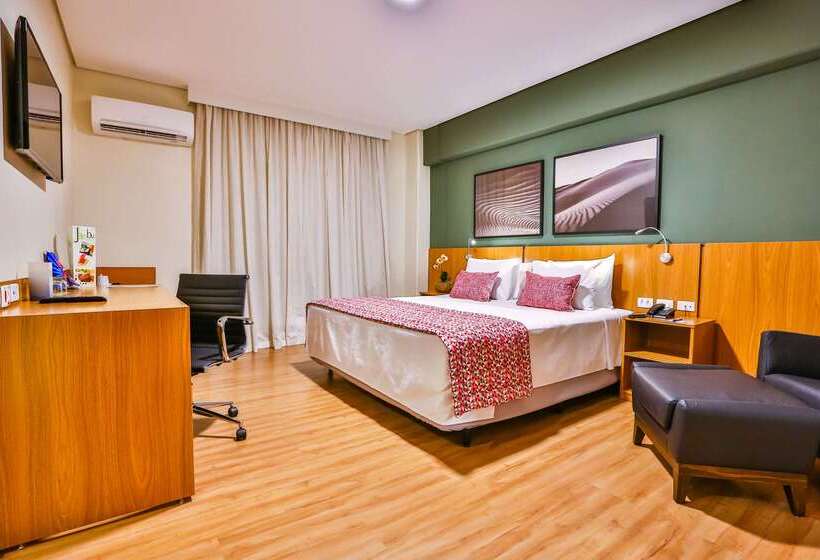 ホテル Comfort Mogi Guaçu