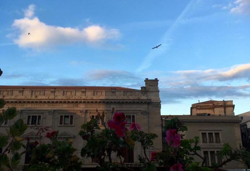 酒店 Cosmopolitan B&b