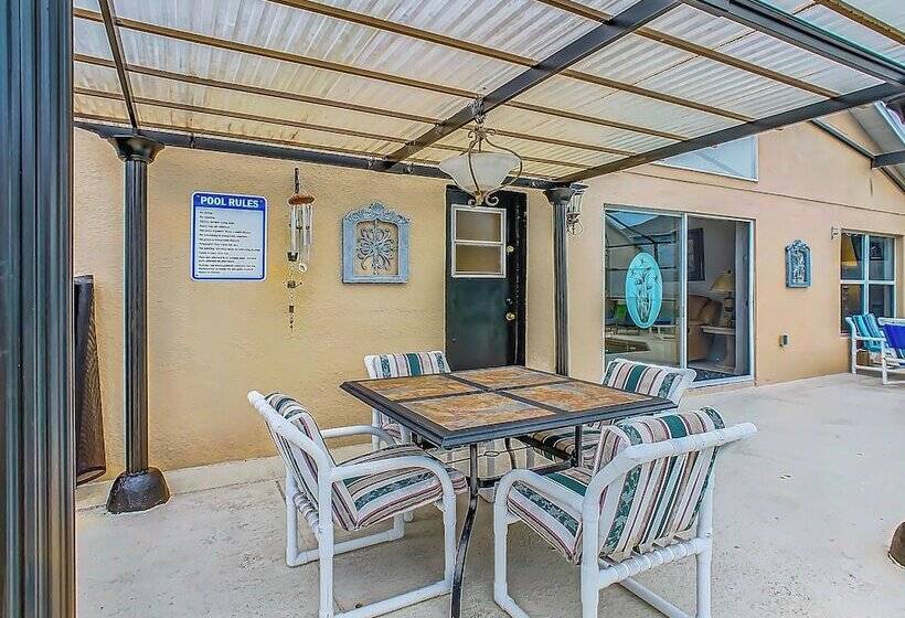 호텔 Cristine S Seasons Vacation Home