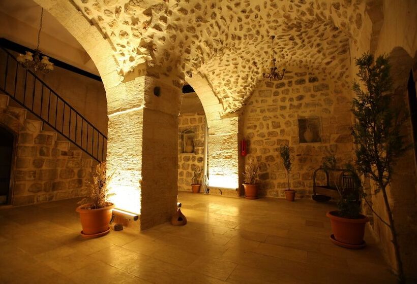 هتل Darius Konağı