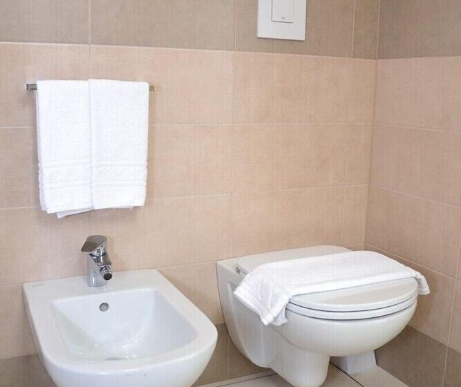 בית מלון כפרי Dimora Delle Rondini