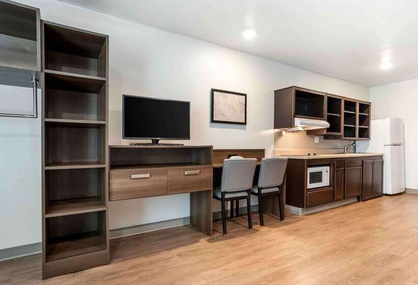 Отель Extended Stay America Suites New Orleans Airport I10