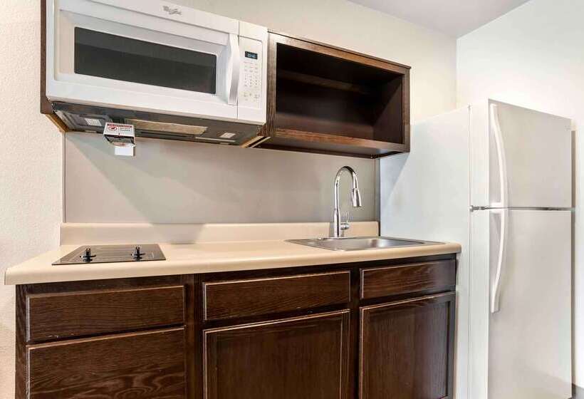 Отель Extended Stay America Suites New Orleans Airport I10