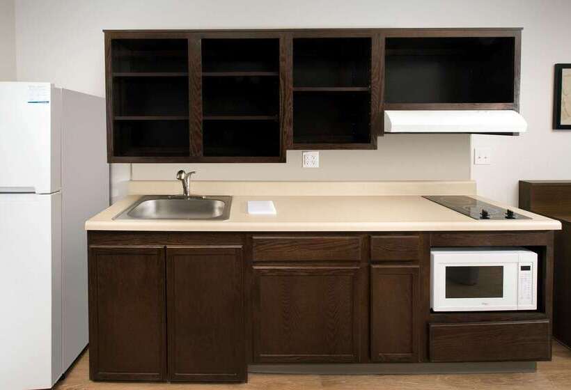 Отель Extended Stay America Suites New Orleans Airport I10