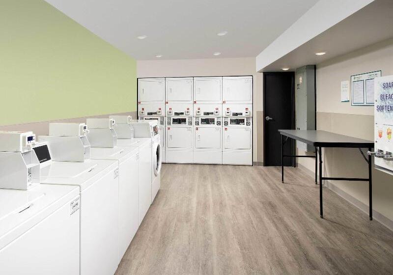 Отель Extended Stay America Suites New Orleans Airport I10