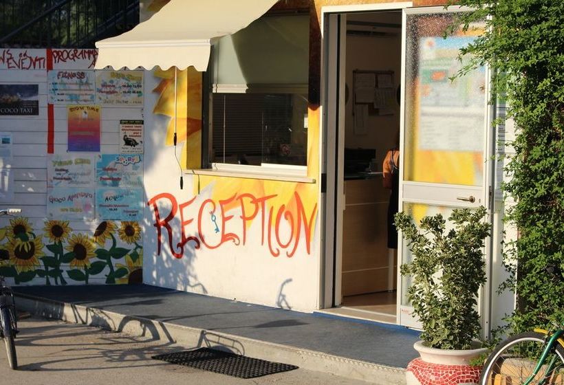 فندق Girasole Eco Family Village