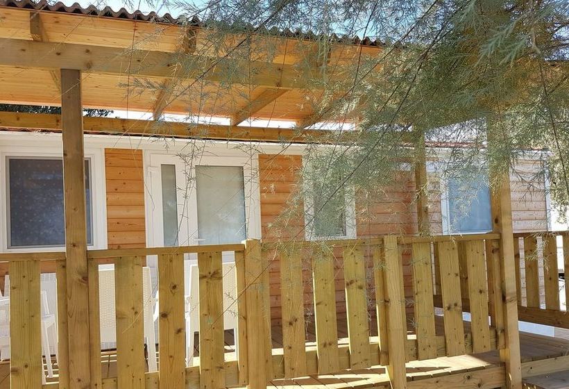 فندق Girasole Eco Family Village