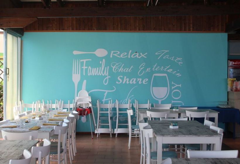 فندق Girasole Eco Family Village