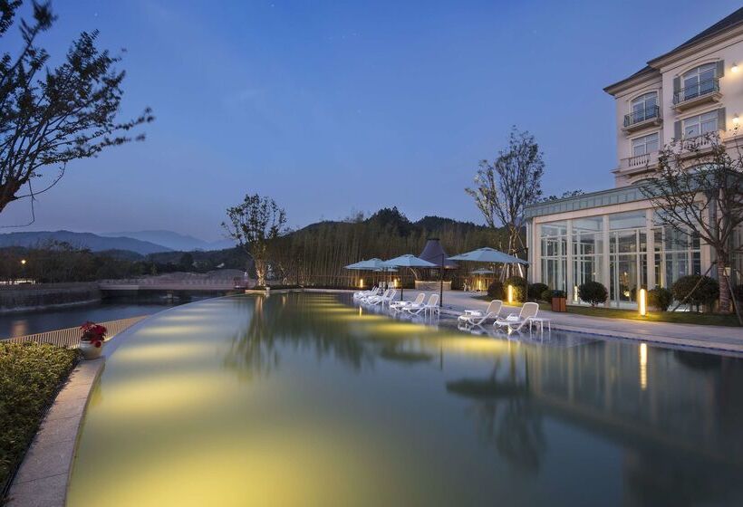 فندق Hilton Garden Inn Hangzhou Lu'niao