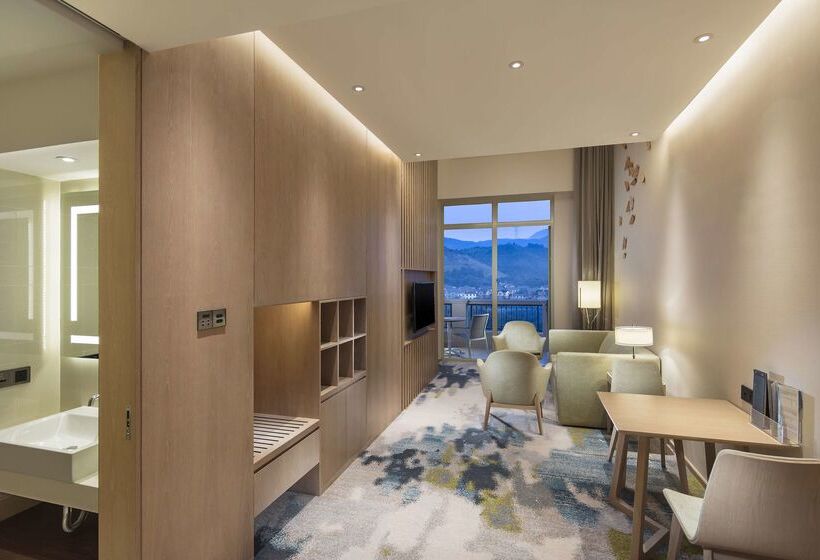 בית מלון כפרי Hilton Garden Inn Hangzhou Lu'niao