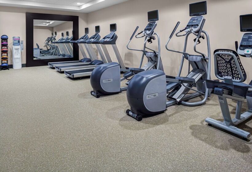 فندق Homewood Suites By Hilton Wauwatosa Milwaukee