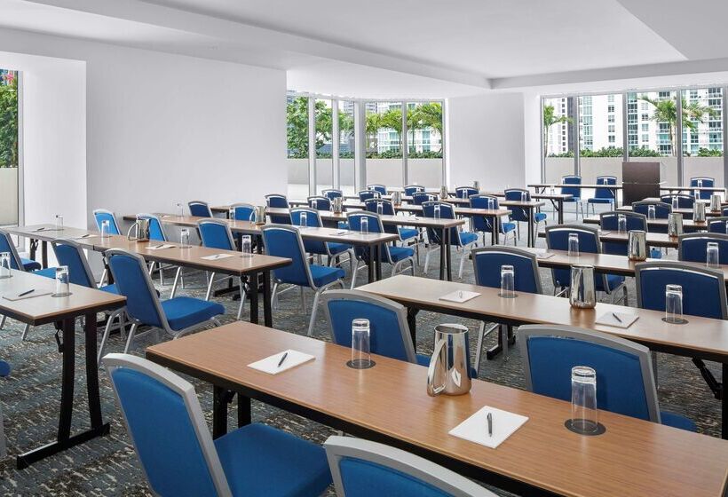 فندق Hyatt Centric Brickell Miami