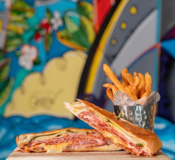 فندق Hyatt Centric Brickell Miami