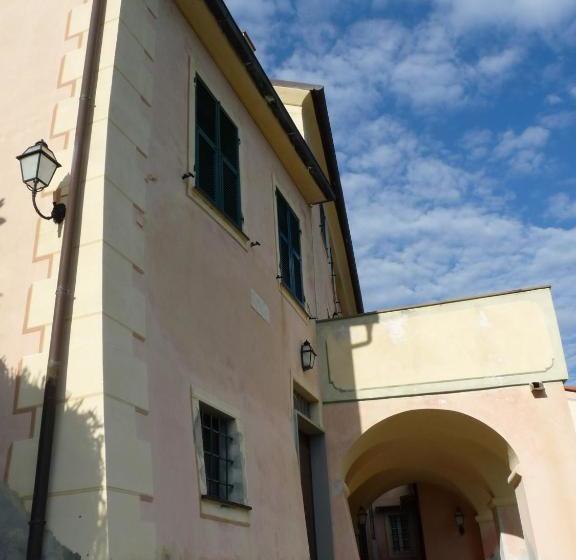 هتل La Villa Antica Delle Cinque Terre